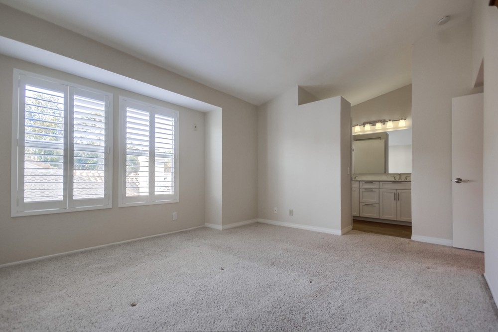 Virtual tour photo 33 of 43 for 6151 Calle Mariselda 307
