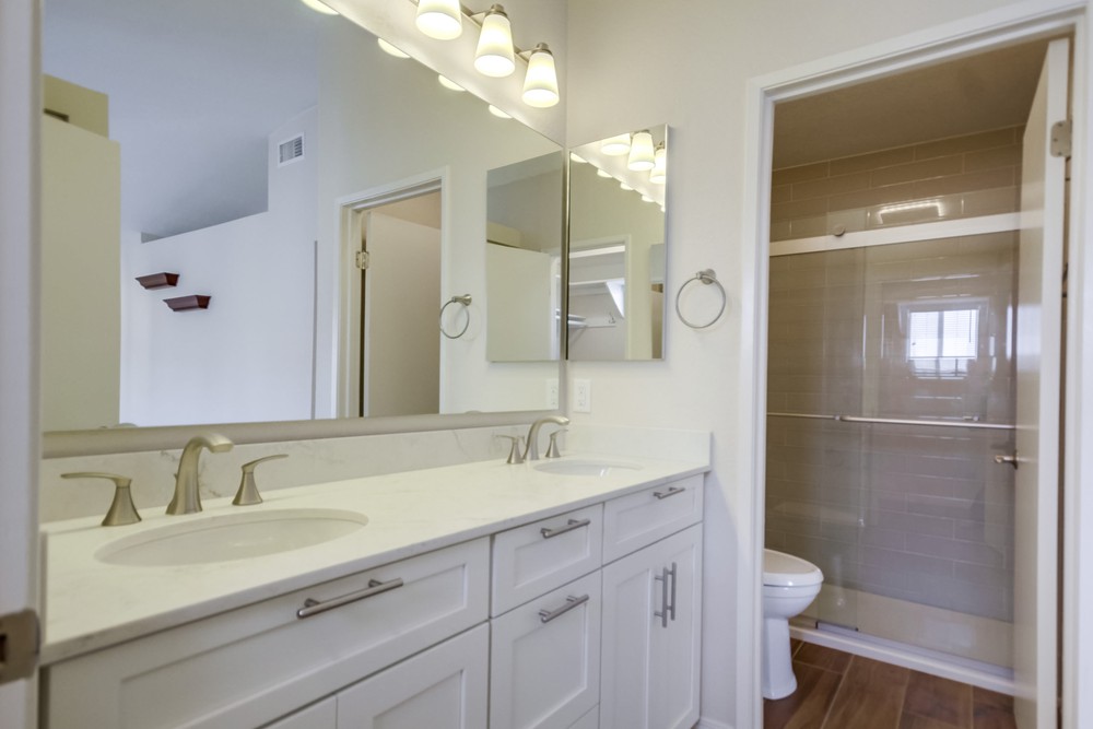 Virtual tour photo 37 of 43 for 6151 Calle Mariselda 307