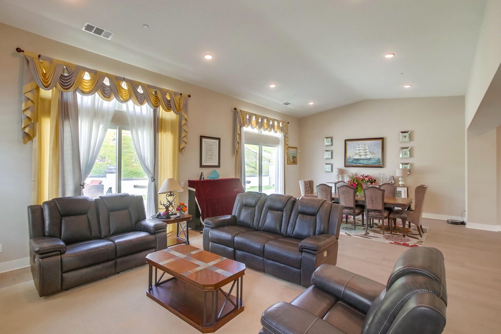 Virtual tour photo 11 of 67 for 6164 Artisan Way