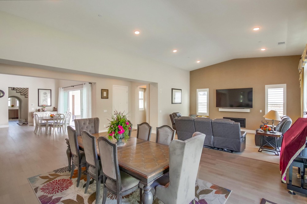 Virtual tour photo 15 of 67 for 6164 Artisan Way