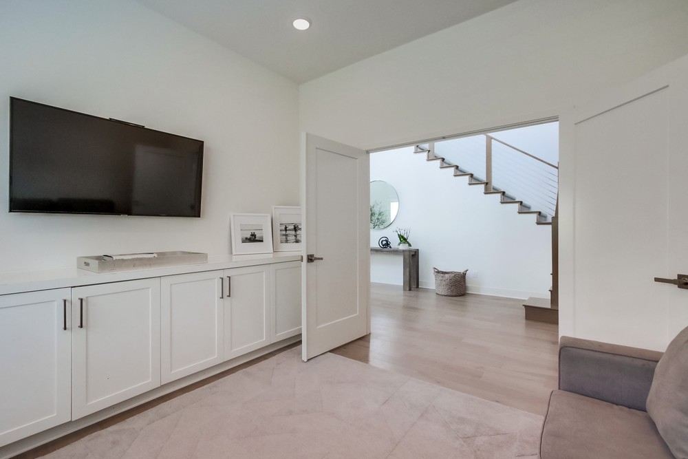 Virtual tour photo 21 of 70 for 6180 Seafaring Way