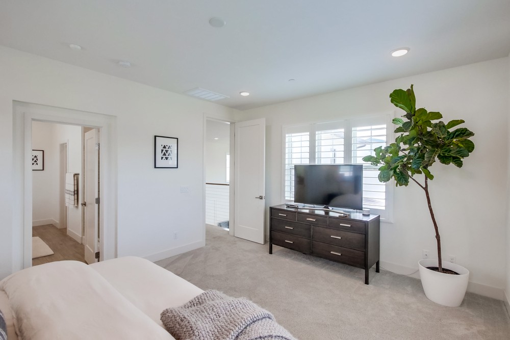 Virtual tour photo 32 of 70 for 6180 Seafaring Way