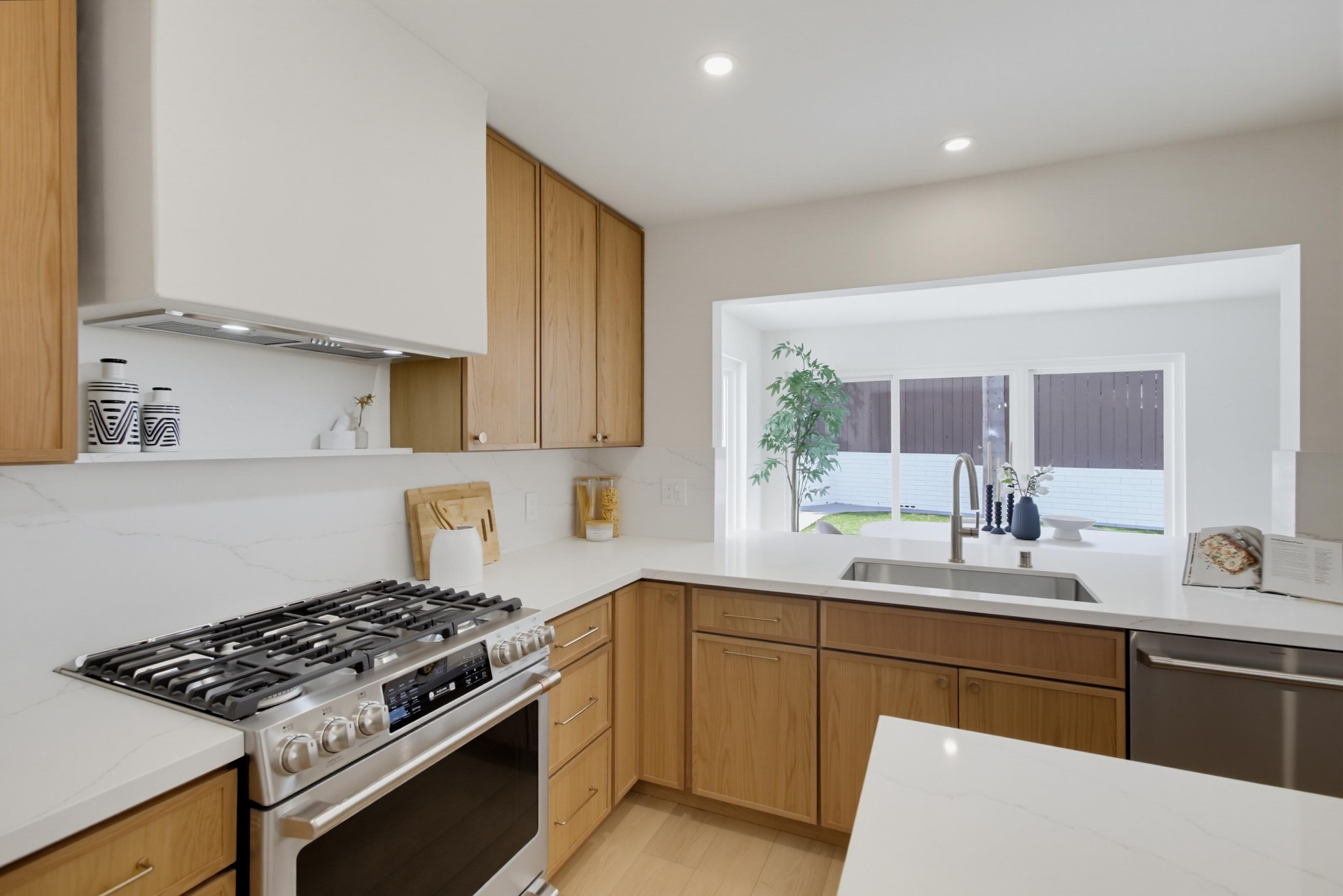Virtual tour photo 22 of 60 for 6183 Rockhurst Dr