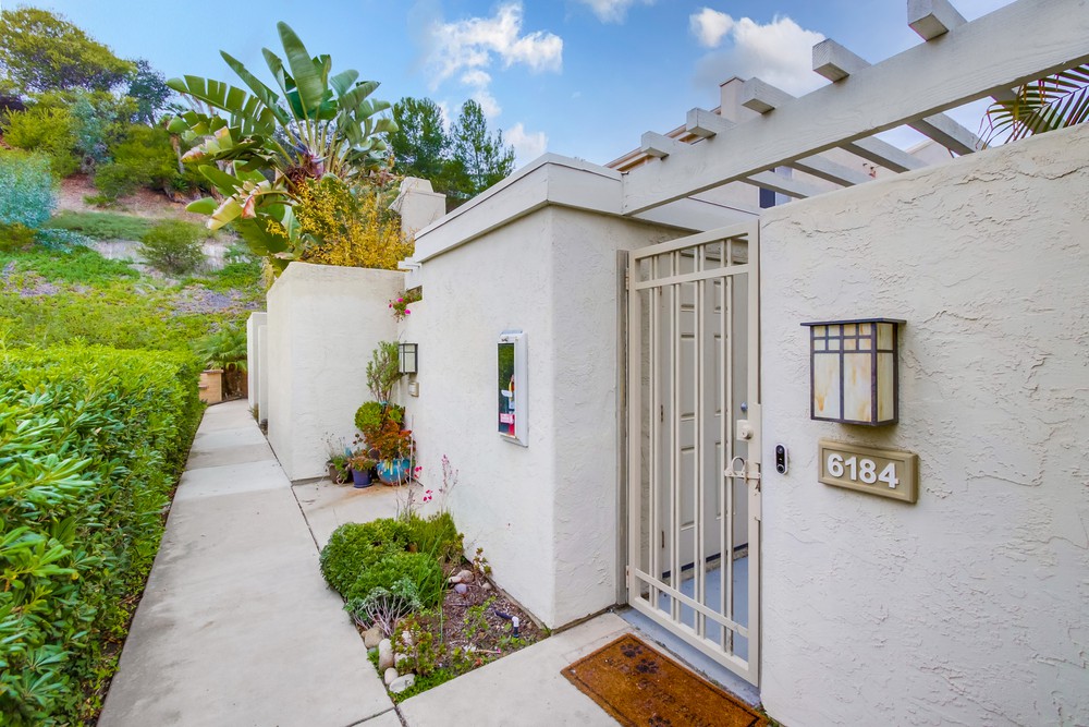 Virtual tour photo 1 of 32 for 6184 Caminito Baeza