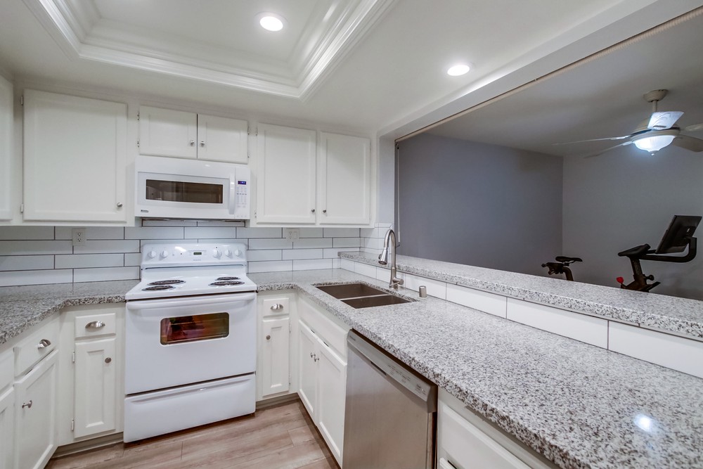 Virtual tour photo 12 of 32 for 6184 Caminito Baeza