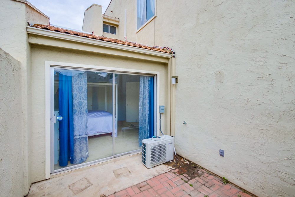 Virtual tour photo 26 of 32 for 6184 Caminito Baeza