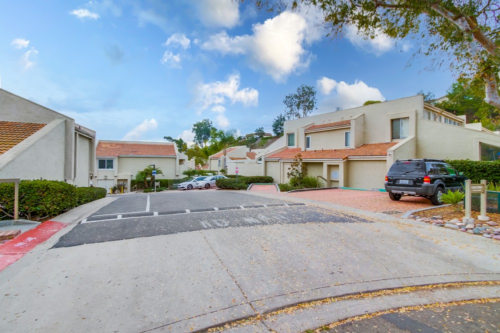 Virtual tour photo 30 of 32 for 6184 Caminito Baeza