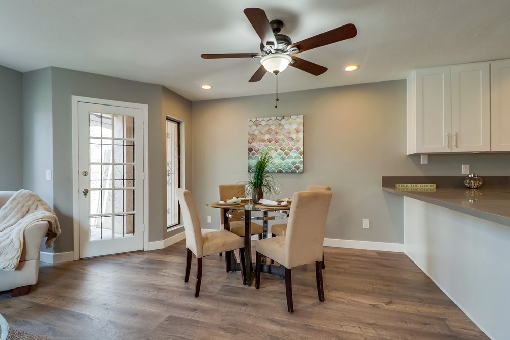 Virtual tour photo 10 of 42 for 619 Beyer Way UNIT 806