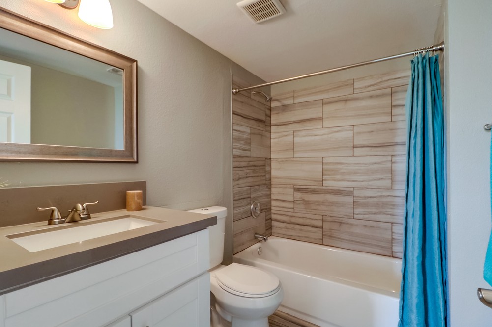 Virtual tour photo 38 of 42 for 619 Beyer Way UNIT 806
