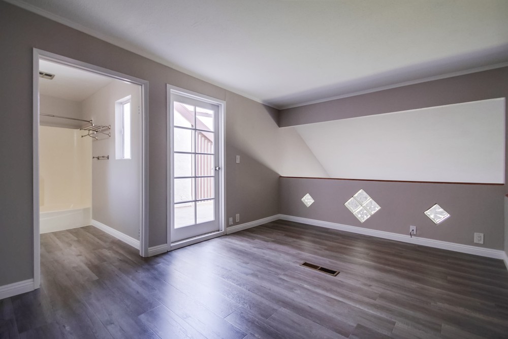 Virtual tour photo 23 of 38 for 6191 Rancho Mission Rd #301