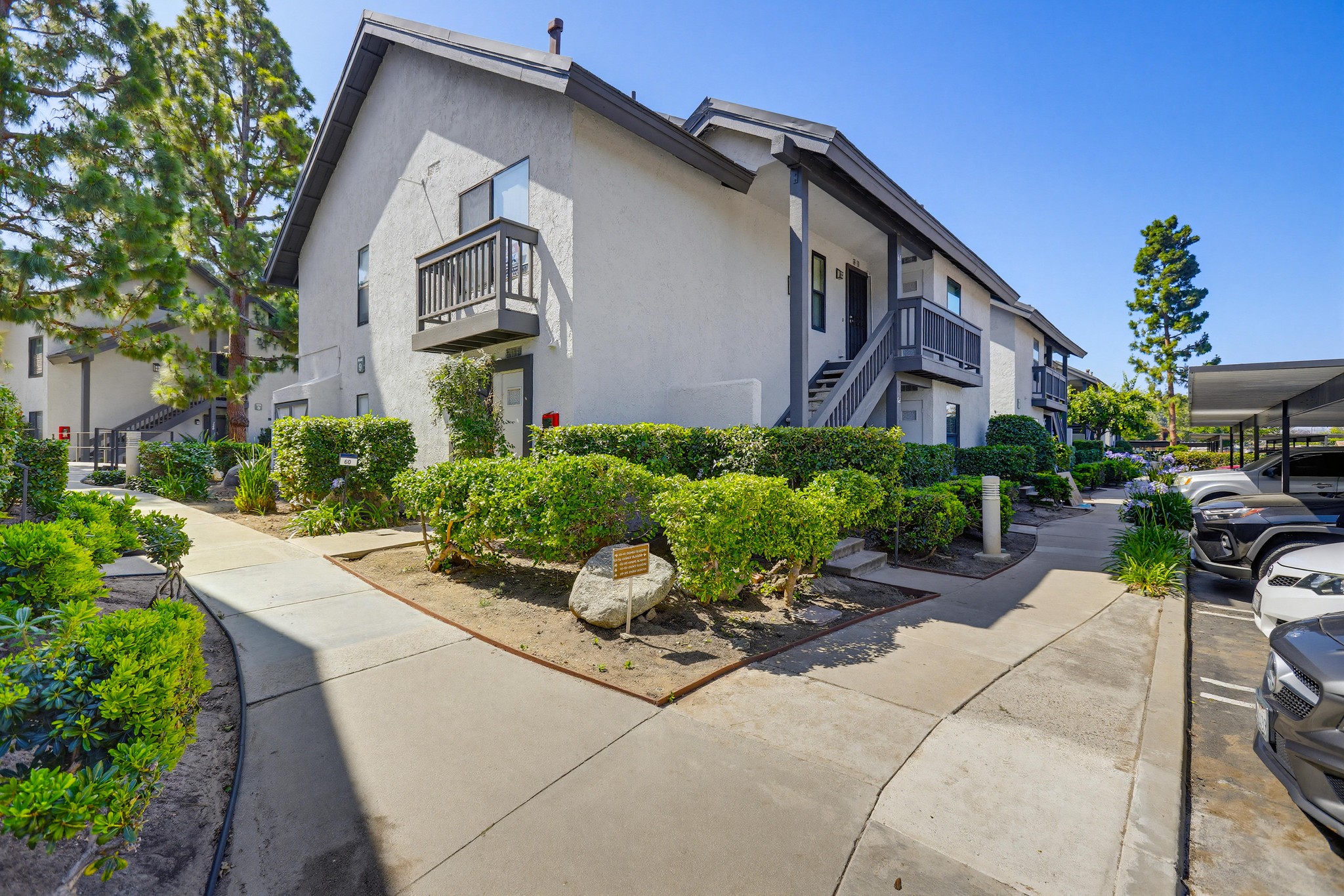 Virtual tour photo 1 of 45 for 62 Orange Blossom