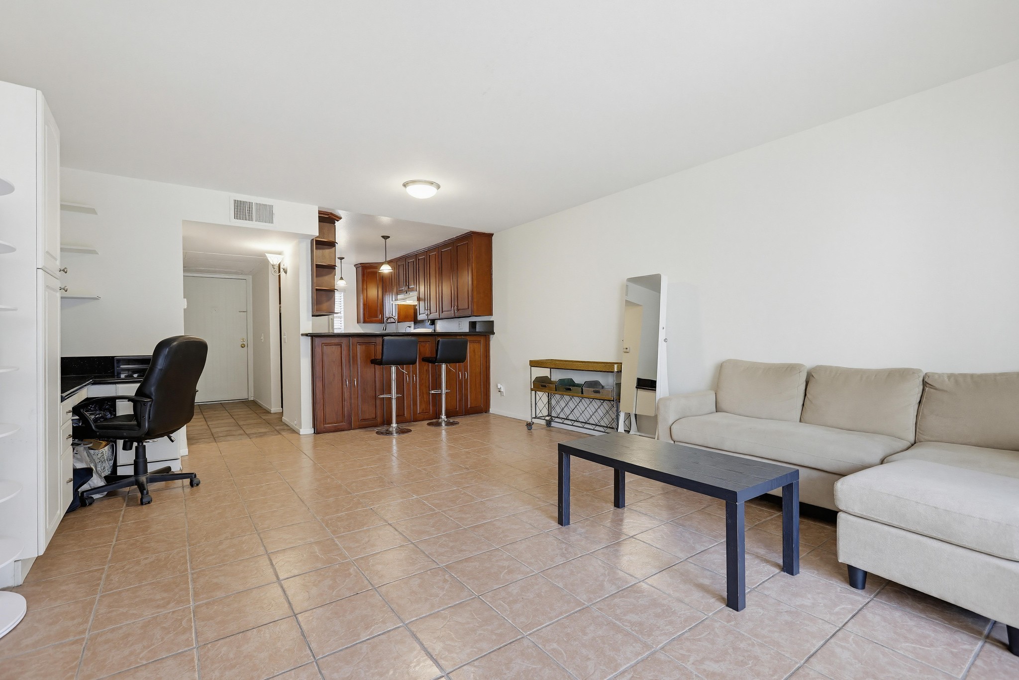 Virtual tour photo 17 of 45 for 62 Orange Blossom