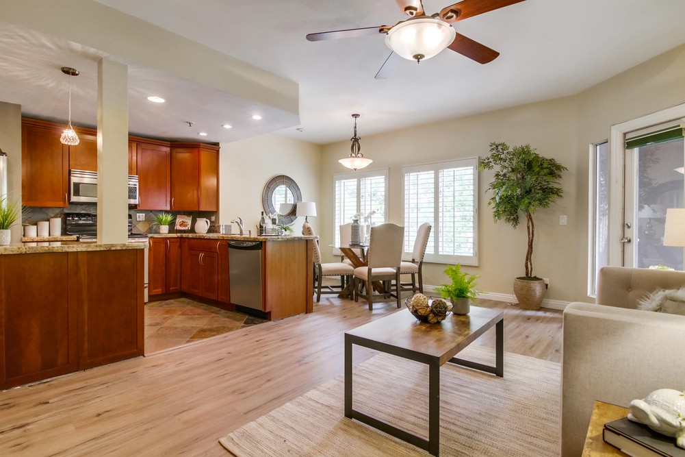 Virtual tour photo 15 of 49 for 620 State St UNIT 320