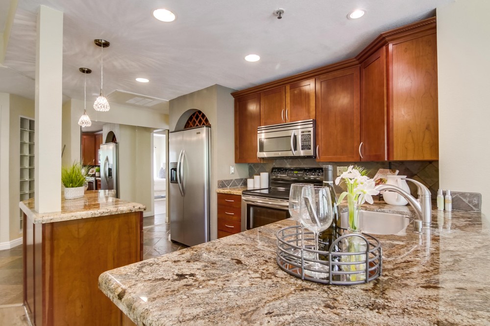 Virtual tour photo 22 of 49 for 620 State St UNIT 320