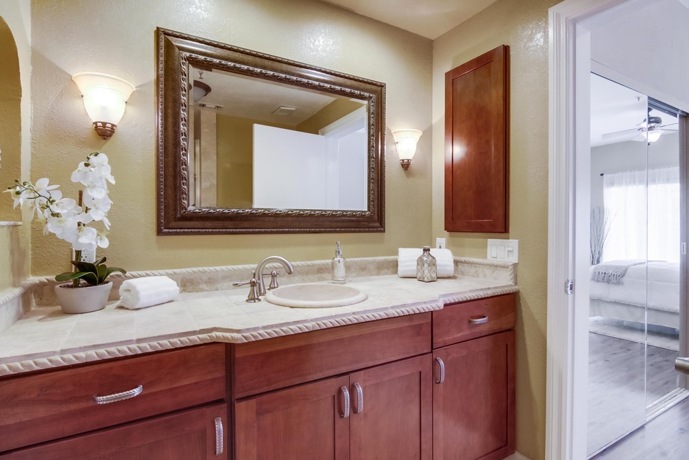 Virtual tour photo 44 of 49 for 620 State St UNIT 320