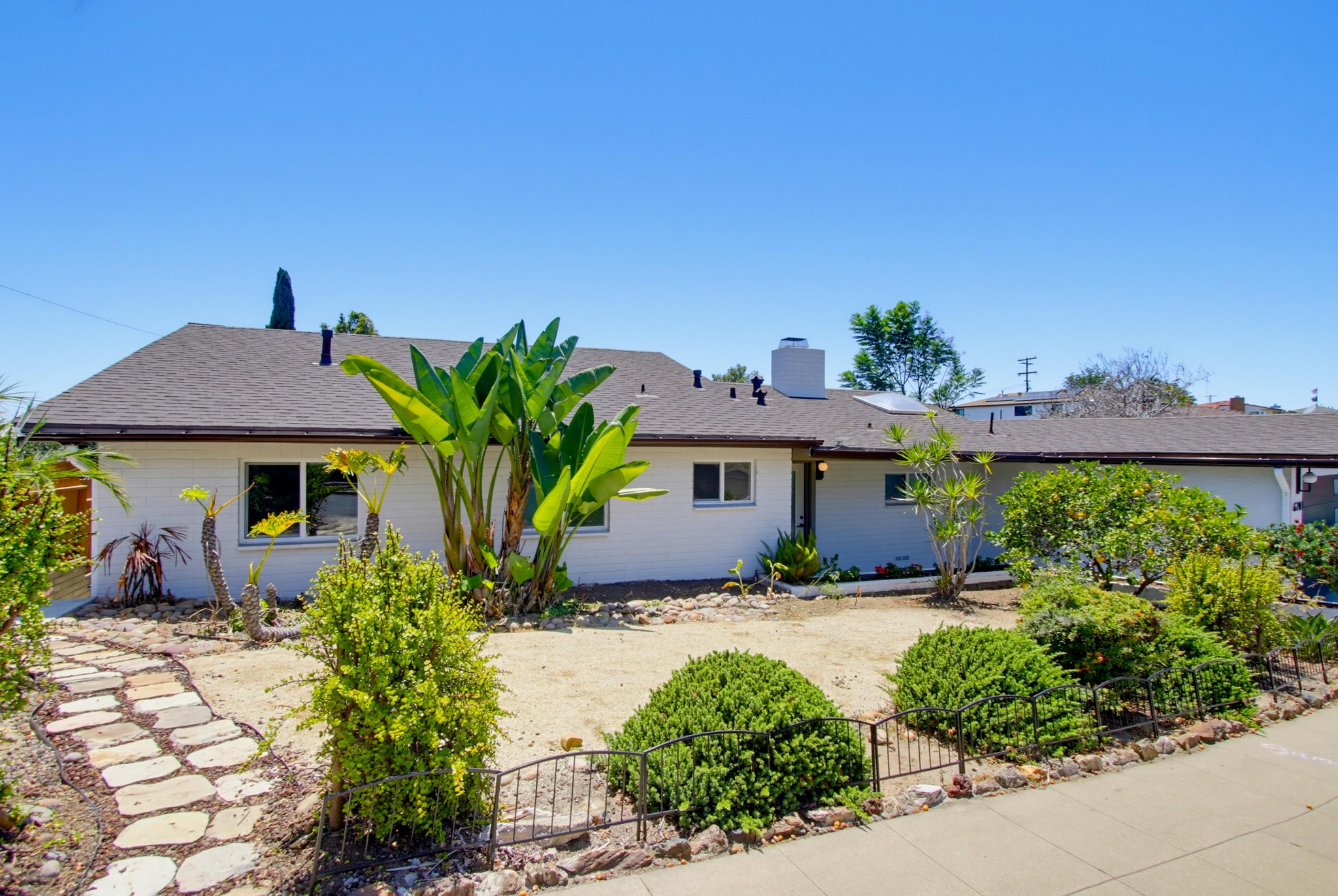 Virtual tour photo 1 of 47 for 6201 Lorca Dr