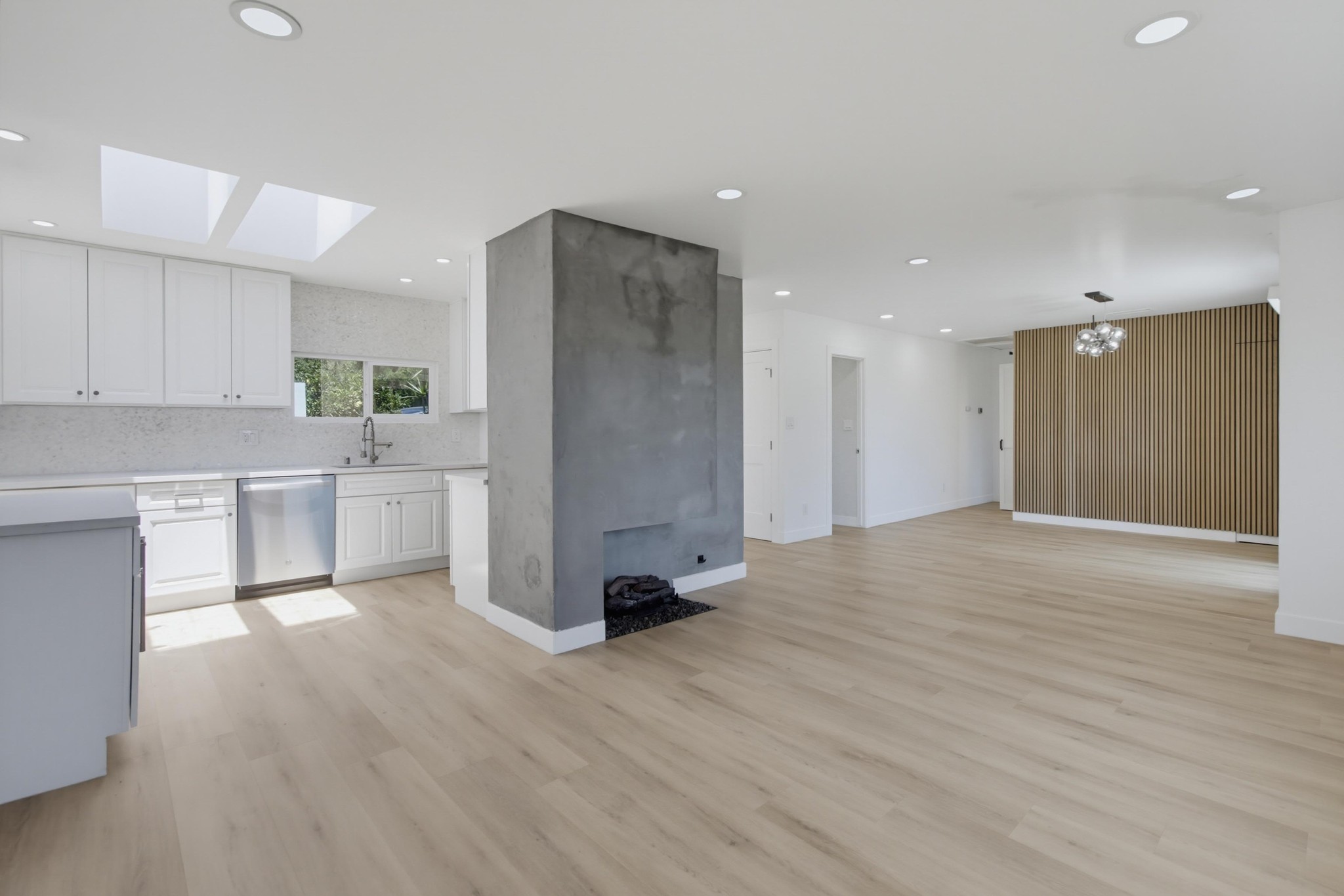 Virtual tour photo 12 of 47 for 6201 Lorca Dr