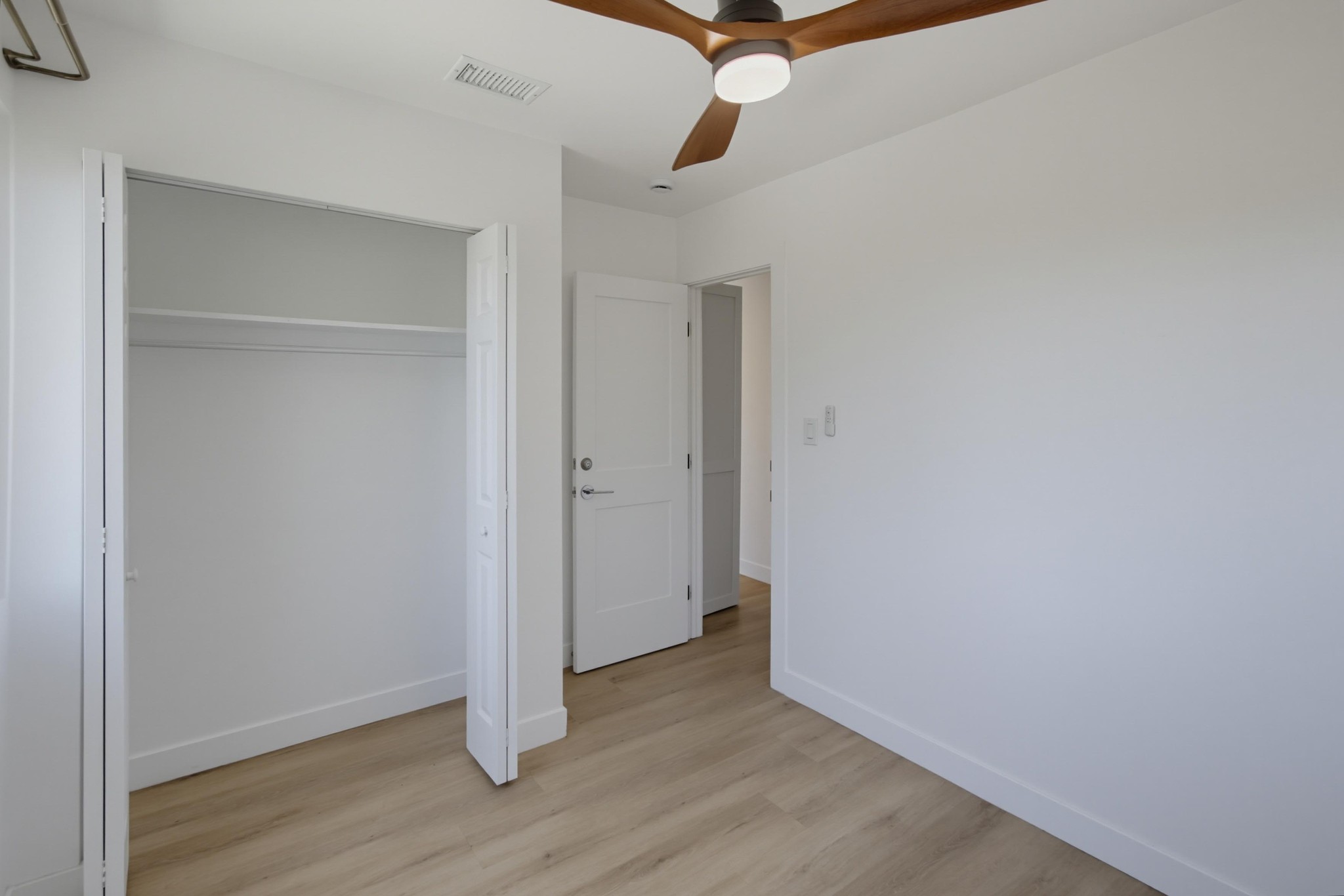Virtual tour photo 31 of 47 for 6201 Lorca Dr