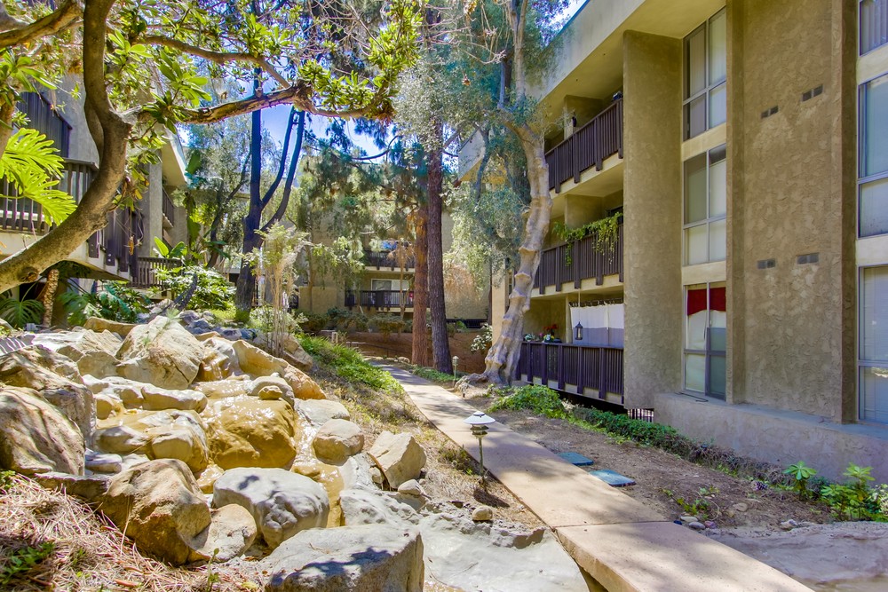 Virtual tour photo 5 of 39 for 6202 Friars Rd #204