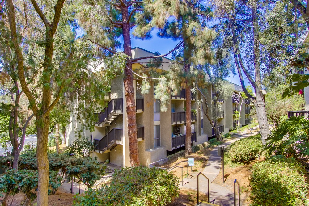 Virtual tour photo 7 of 39 for 6202 Friars Rd #204