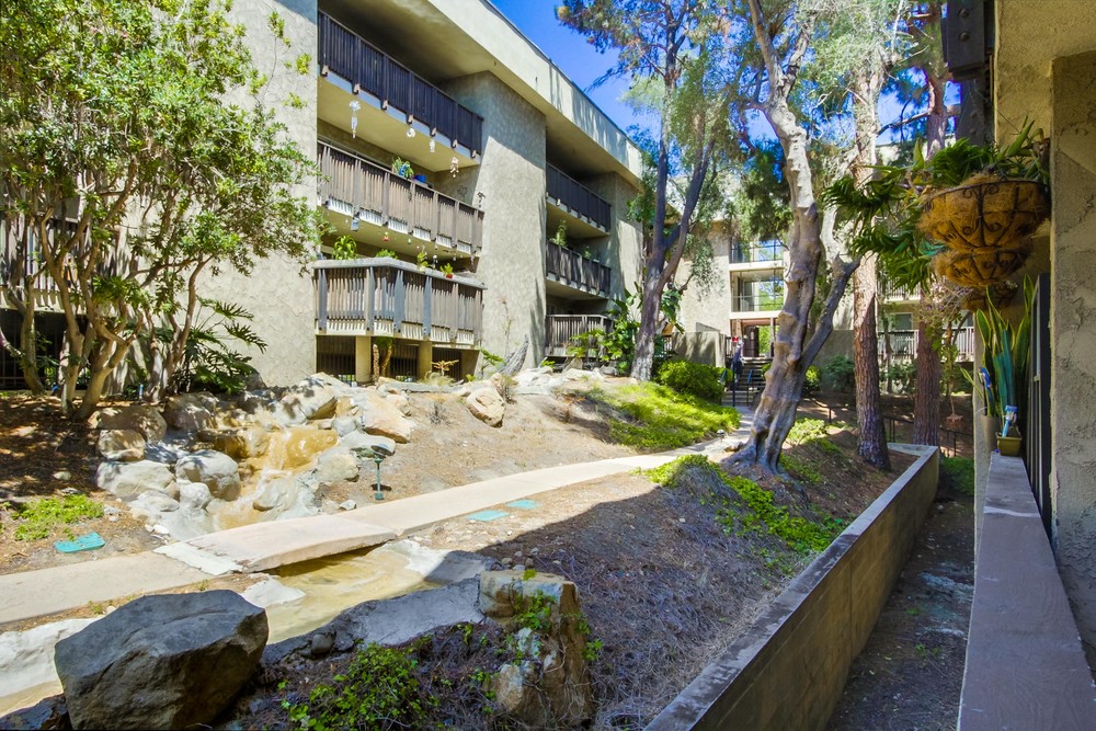 Virtual tour photo 22 of 36 for 6202 Friars Rd UNIT 106