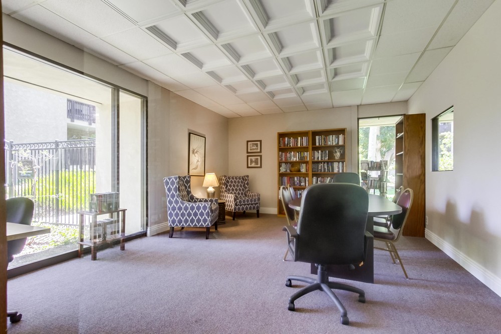 Virtual tour photo 28 of 36 for 6202 Friars Rd UNIT 106