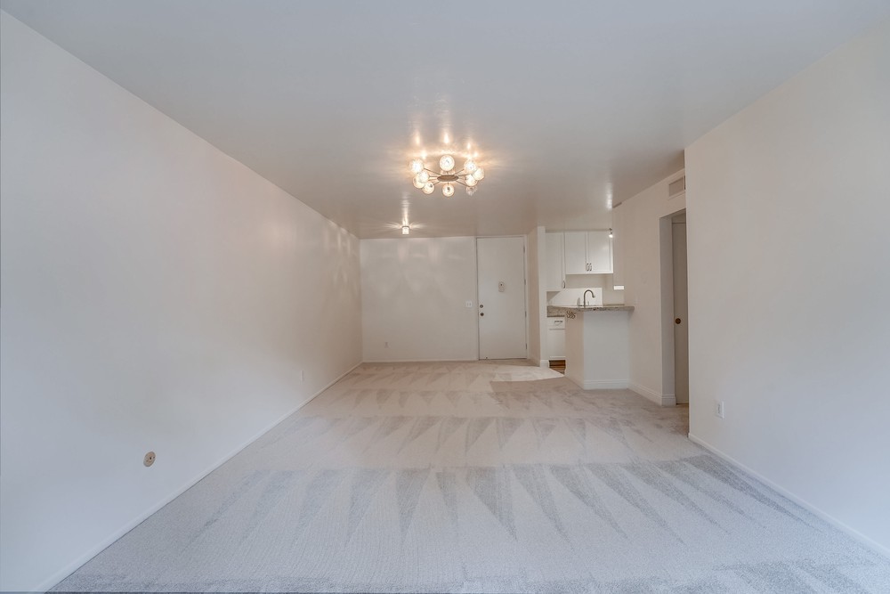 Virtual tour photo 8 of 45 for 6202 Friars Rd UNIT 125