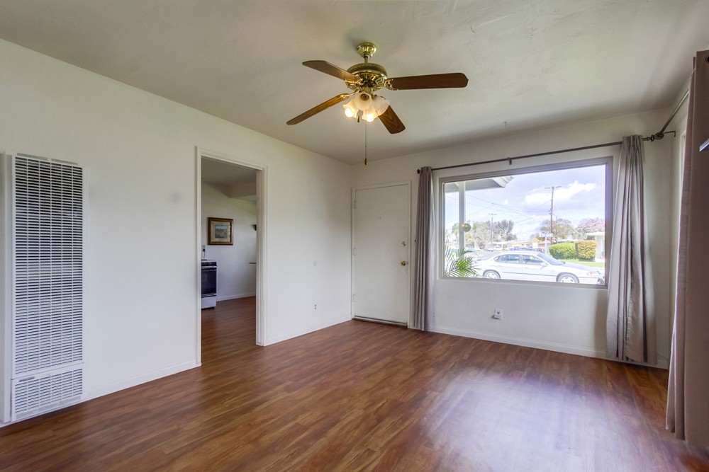 Virtual tour photo 7 of 27 for 6203 Thorn St