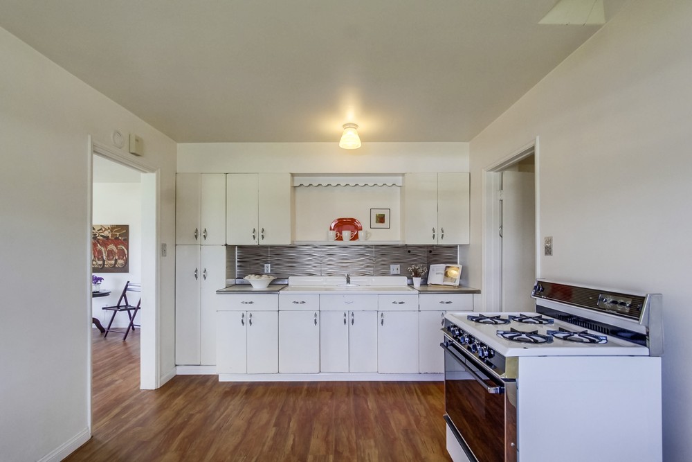 Virtual tour photo 10 of 27 for 6203 Thorn St