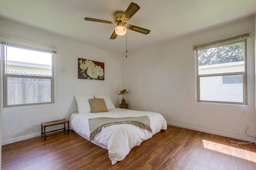 Virtual tour photo 13 of 27 for 6203 Thorn St