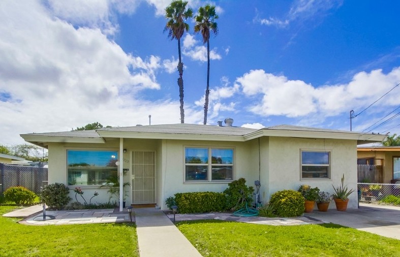 Virtual tour photo 1 of 27 for 6203 Thorn St
