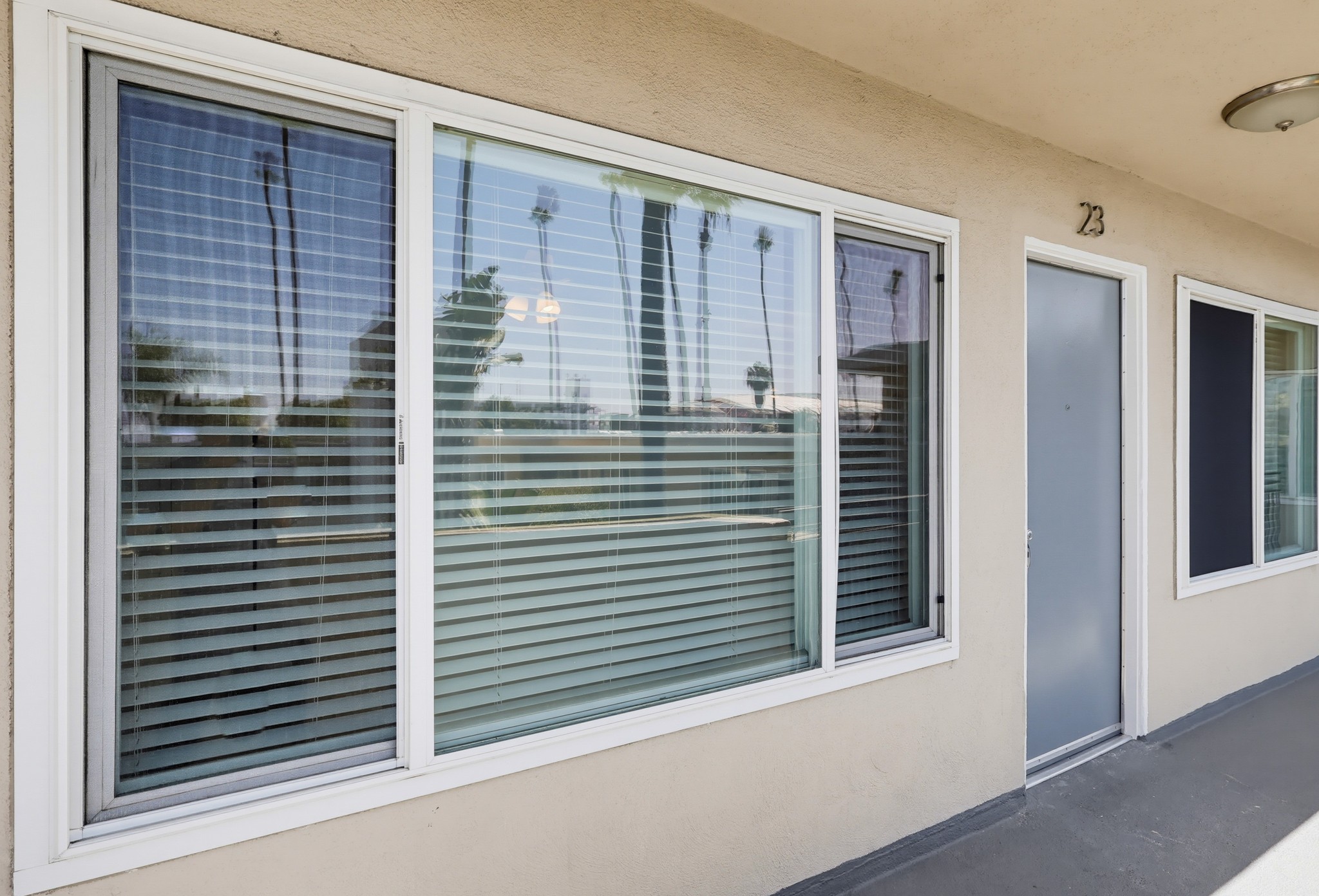 Virtual tour photo 15 of 56 for 621 E 99th St Unit 23