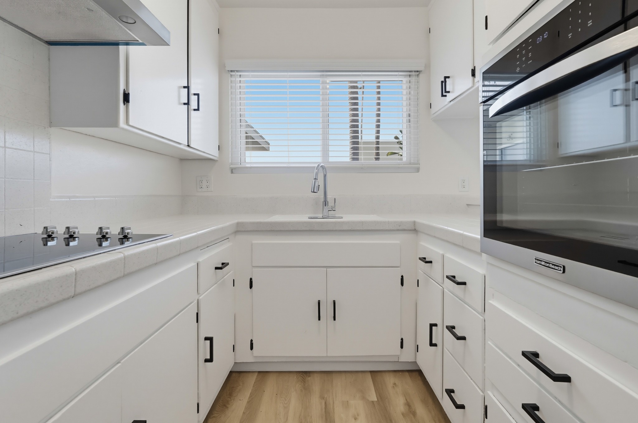 Virtual tour photo 30 of 56 for 621 E 99th St Unit 23