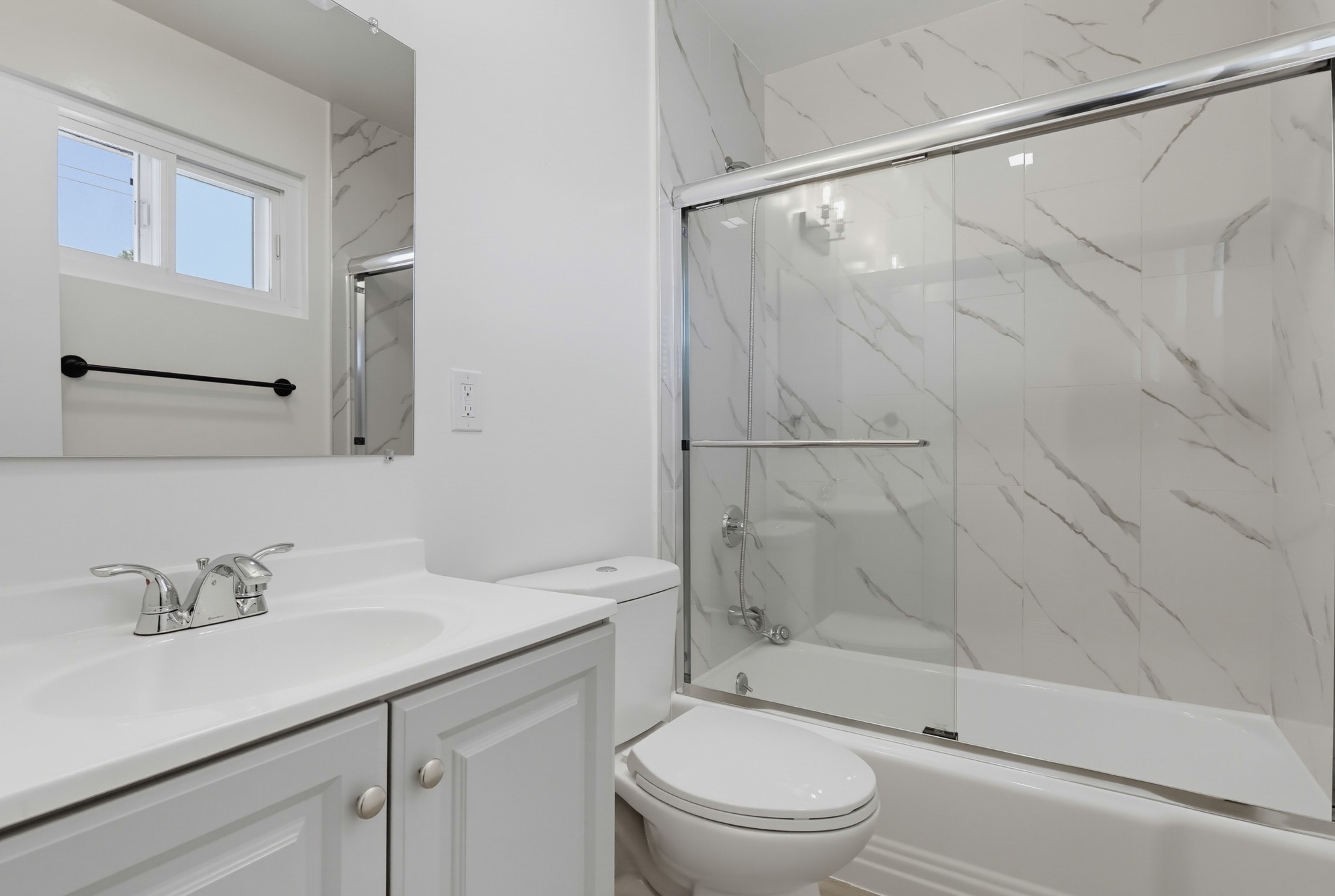 Virtual tour photo 45 of 56 for 621 E 99th St Unit 23