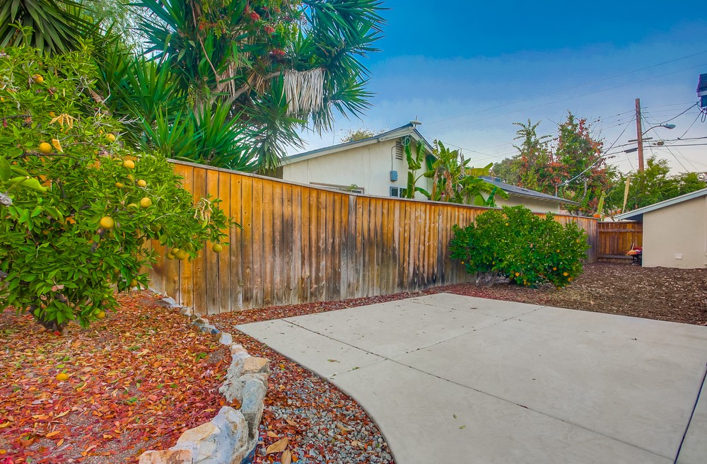 Virtual tour photo 7 of 60 for 6212 Lake Ariana Ave