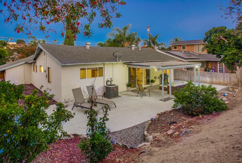 Virtual tour photo 14 of 60 for 6212 Lake Ariana Ave