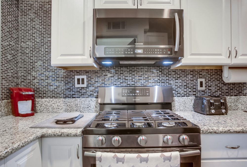 Virtual tour photo 26 of 60 for 6212 Lake Ariana Ave