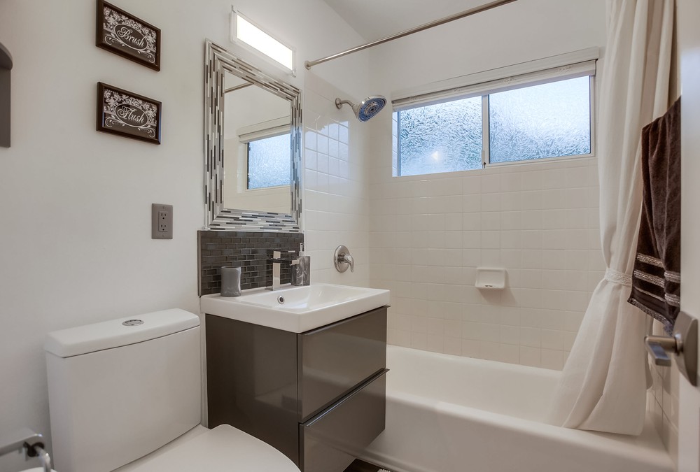 Virtual tour photo 35 of 60 for 6212 Lake Ariana Ave
