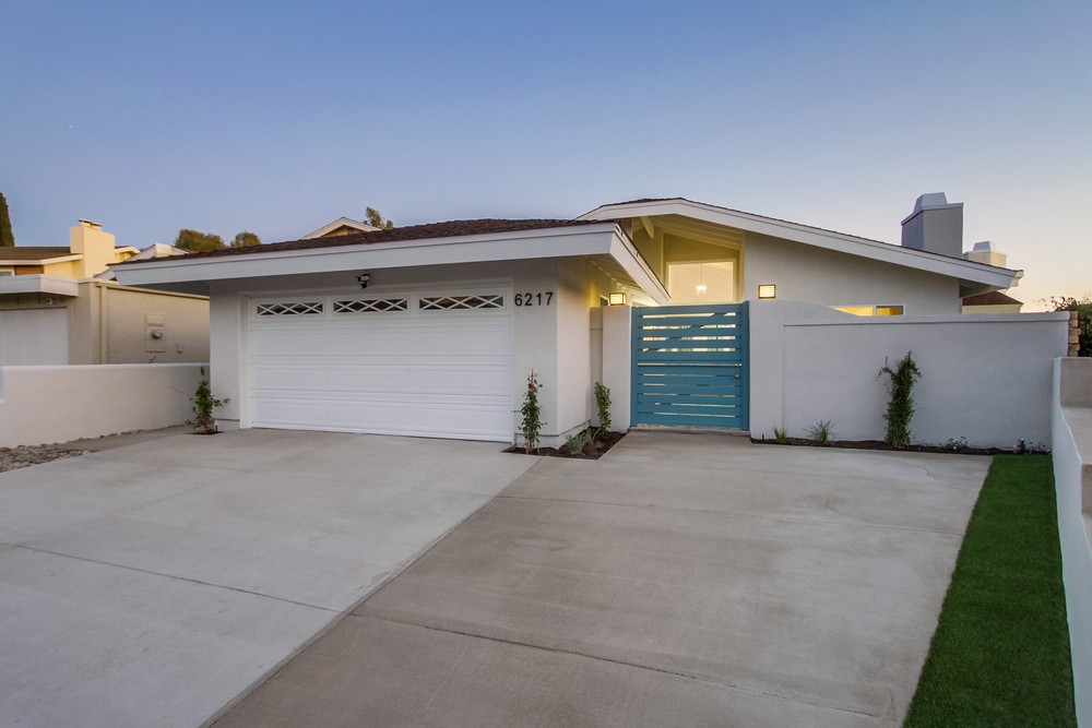 Virtual tour photo 1 of 108 for 6217 Oakridge Rd