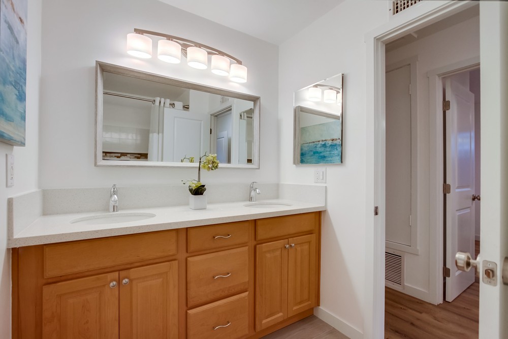 Virtual tour photo 73 of 108 for 6217 Oakridge Rd