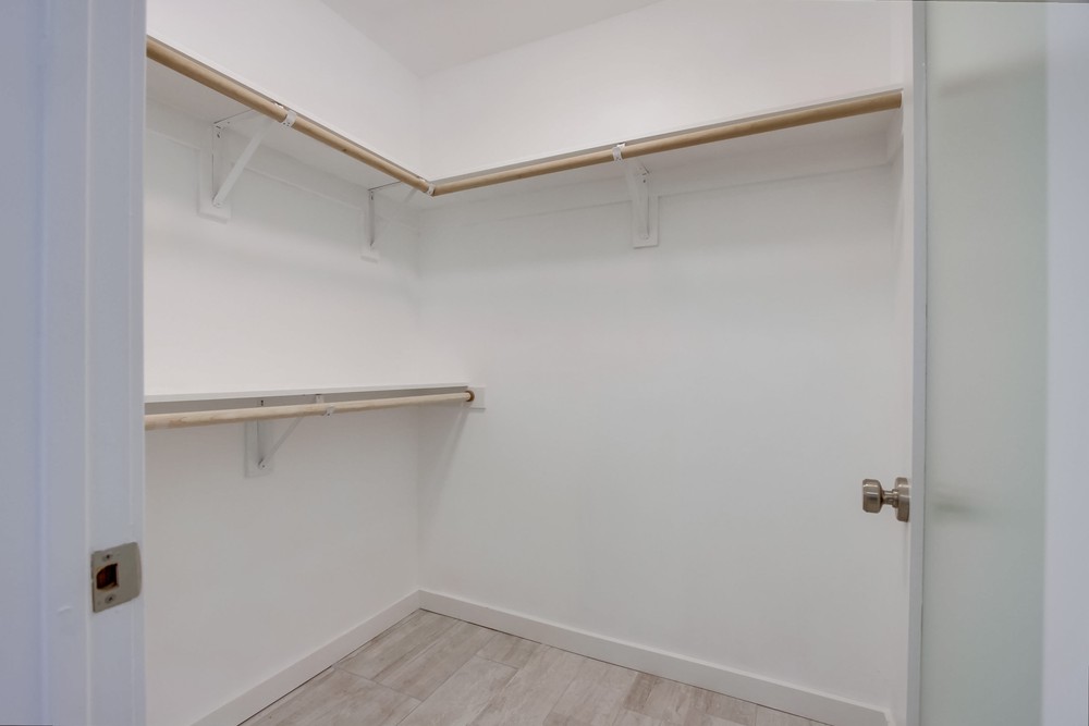 Virtual tour photo 81 of 108 for 6217 Oakridge Rd