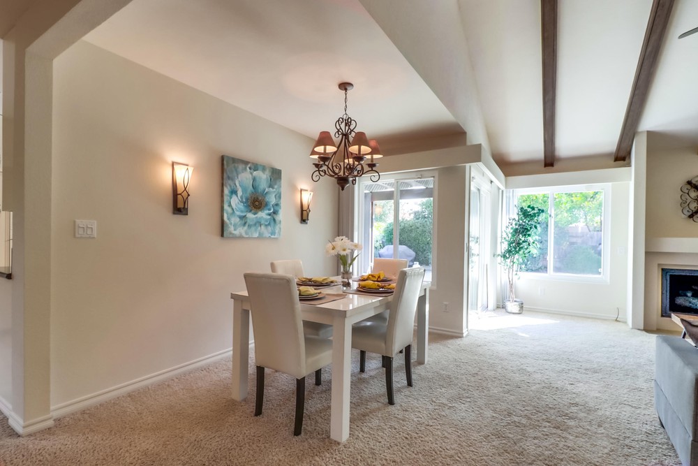 Virtual tour photo 11 of 47 for 6223 Lake Shore Dr