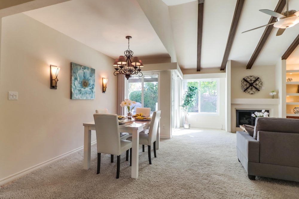 Virtual tour photo 12 of 47 for 6223 Lake Shore Dr