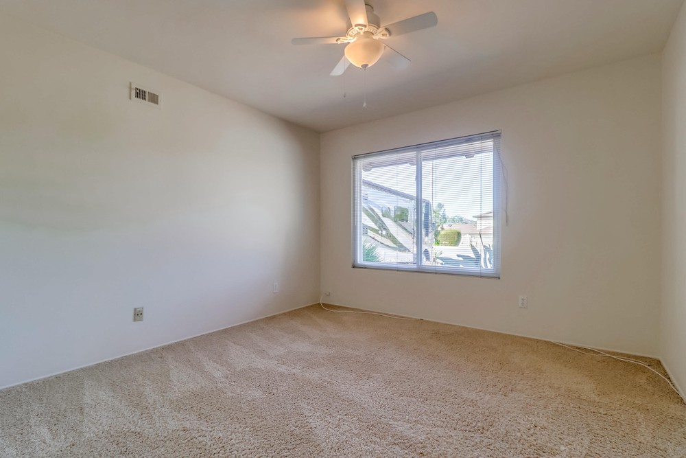 Virtual tour photo 30 of 47 for 6223 Lake Shore Dr