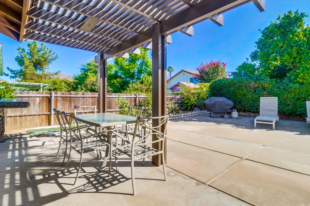 Virtual tour photo 37 of 47 for 6223 Lake Shore Dr