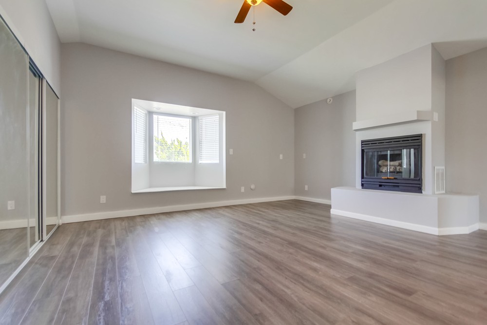 Virtual tour photo 10 of 36 for 6226 Lake Arago Ave