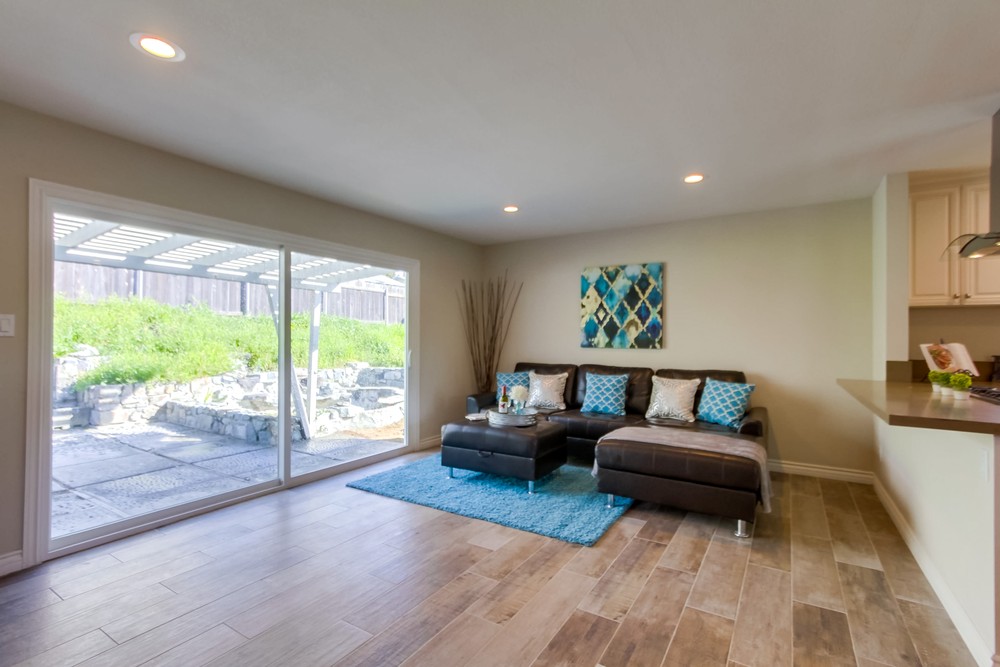 Virtual tour photo 9 of 41 for 6225 Lake Atlin Ave