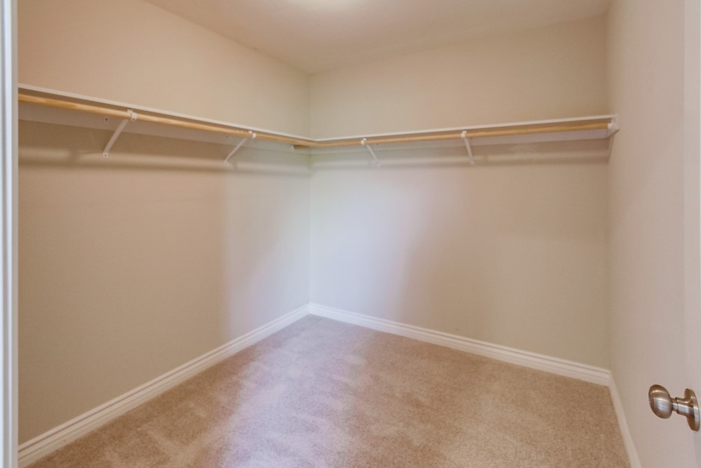 Virtual tour photo 23 of 41 for 6225 Lake Atlin Ave