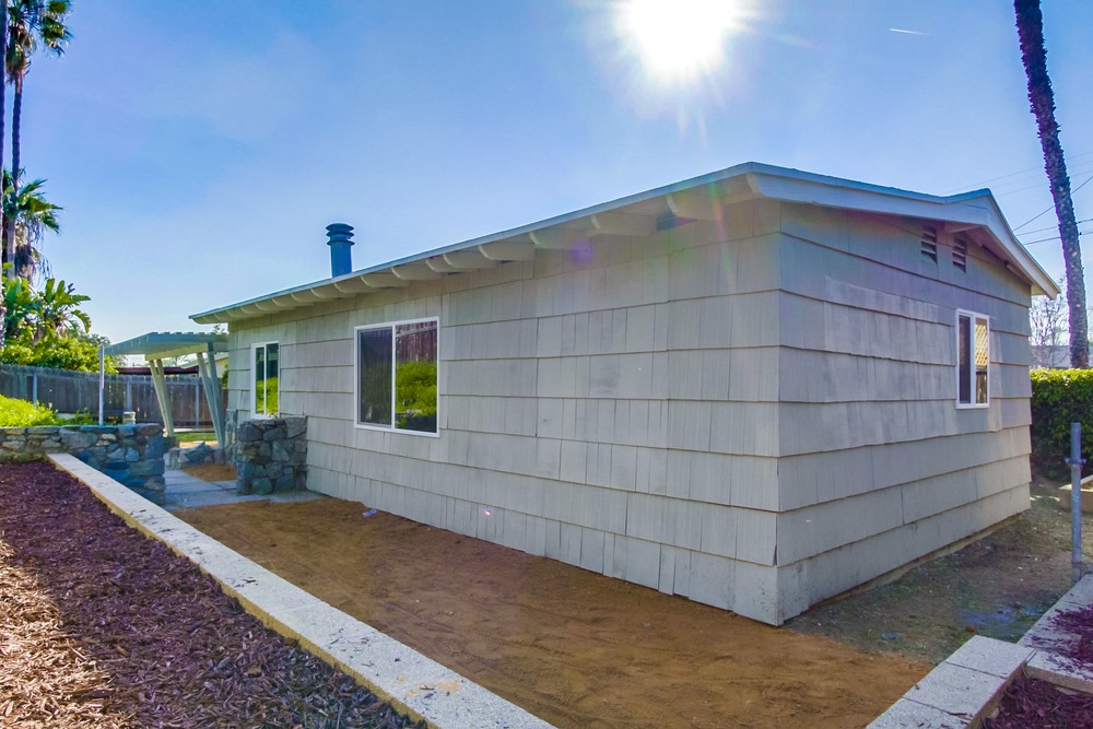 Virtual tour photo 40 of 41 for 6225 Lake Atlin Ave