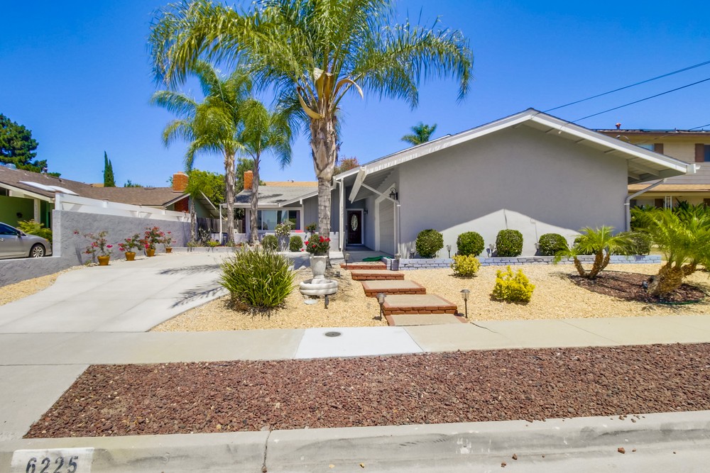 Virtual tour photo 1 of 55 for 6225 Pearl Lake Ave